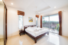 Oriental Beach Pearl