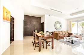 Oriental Beach Pearl