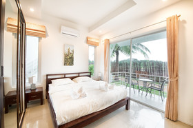Oriental Beach Pearl