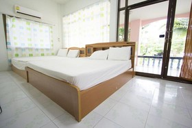 Chaiwat Resort