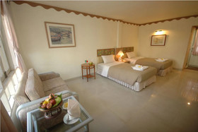 Dad D Resort by Lopburi Inn Resort