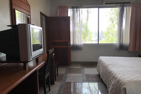 Lopburi Residence 2 And Resort