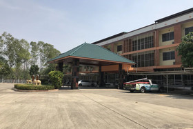 Lopburi Residence 2 And Resort