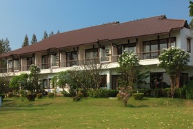 Pasak Hillside Resort