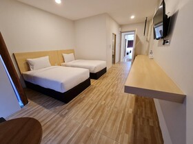 The Charlotte Smart Hotel