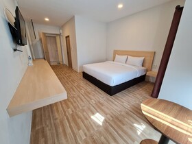 The Charlotte Smart Hotel