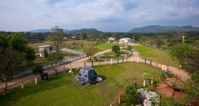 Resort Huangchui Baan Phu Khao