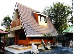 Greenhill & House