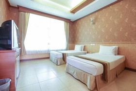 Juntra Resort & Hotel