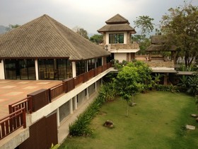 Phukhaongam Resort