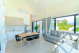 Villa Paramount 2