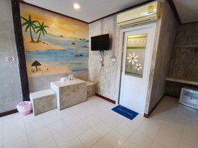 77 Resort