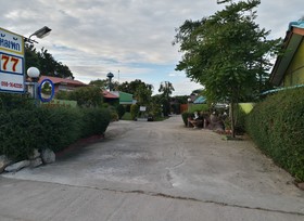 77 Resort