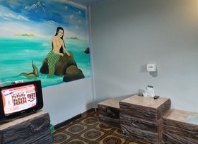 77 Resort