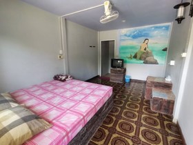 77 Resort