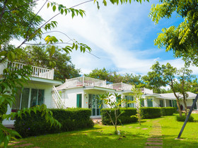 Baan Cake Khao Yai Resort