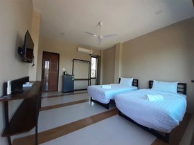 Baan Kampu Resort