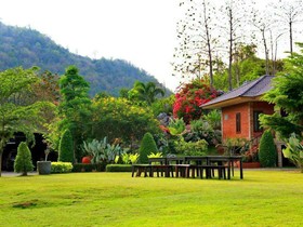Bannrimkhao Khao Yai Resort