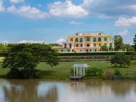 Chateau de Khaoyai Hotel & Resort