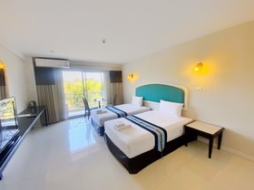 James Mandarin Khaoyai