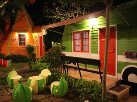 Kanghanrak Theme Houses