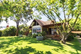 Little Garden Cottage By Favstay