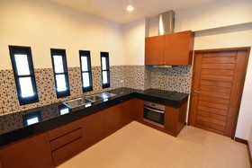 Monlada Khaoyai
