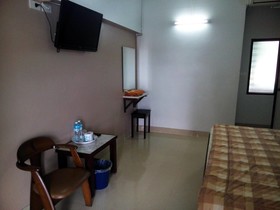 New Wanchai Hotel Pakchong