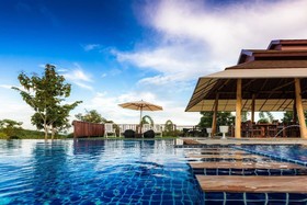 Phukumhom Resort