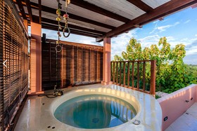 Phukumhom Resort
