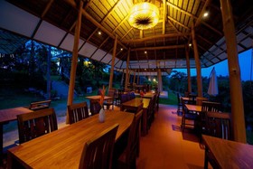 Phukumhom Resort