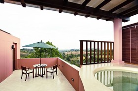 Phukumhom Resort