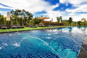 Phukumhom Resort
