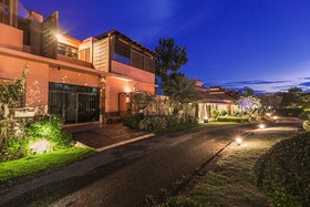 Phukumhom Resort