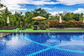Phukumhom Resort