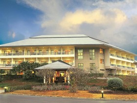 Starlite Khaoyai Hotel and Resort