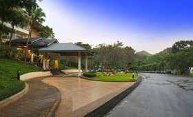 Starlite Khaoyai Hotel and Resort