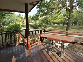 Thanawit Resort
