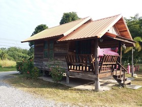 Thanawit Resort