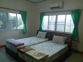 Thanawit Resort