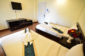 Tharakiree Place Hotel