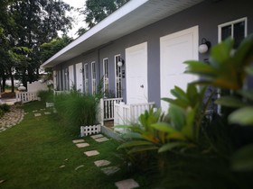 The Goodville Cottage