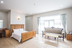The Vintage Hotel
