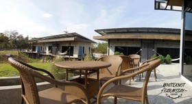 The White Knot Farm Stay