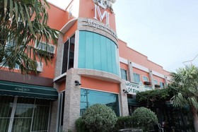 Majestic View Hotel