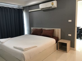 Ploen Ploen Residence