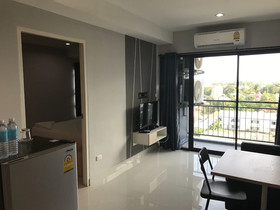 Ploen Ploen Residence