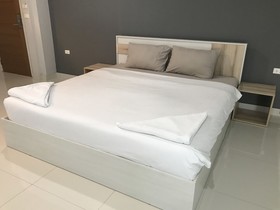 Ploen Ploen Residence