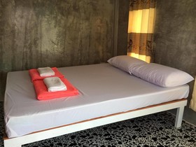 Banson Samed Hotel
