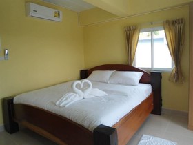 At My Home Resort Bangsaphan